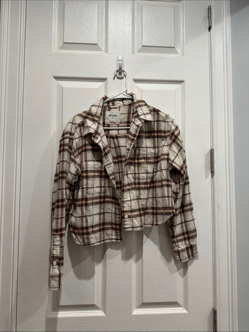 American Eagle Outfitters Cropped Plaid Flannel Jacket - Brown & Cream